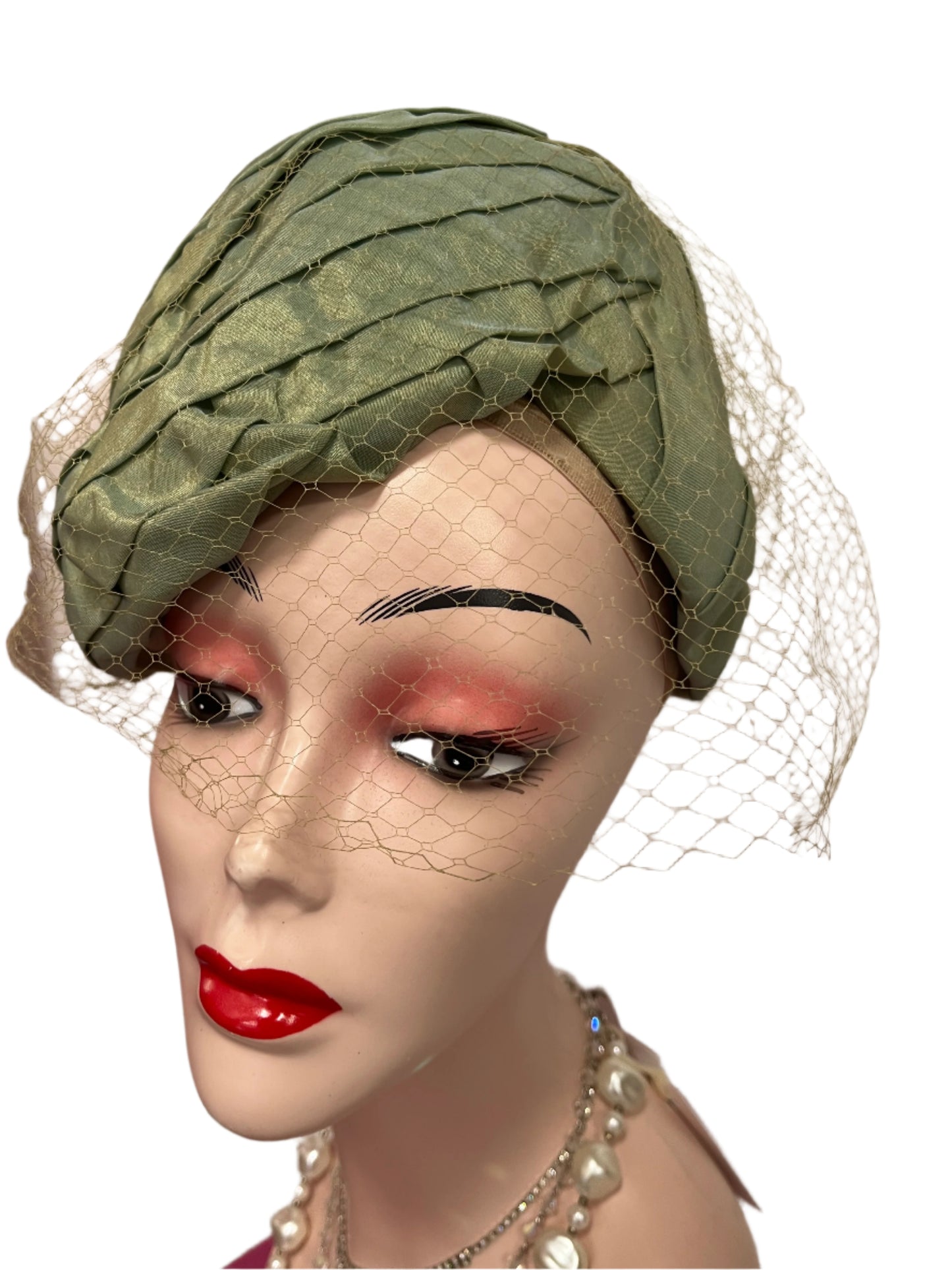 MINT & GOLD PEARL HAT