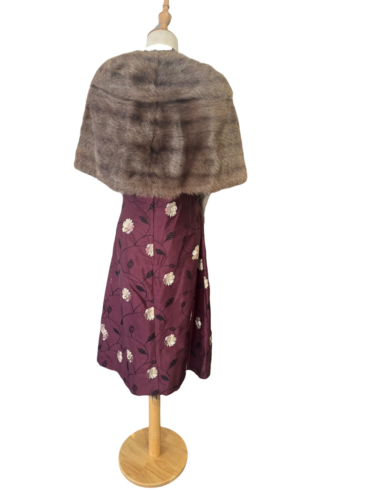 MOONEYS LIGHT BROWN STOLE