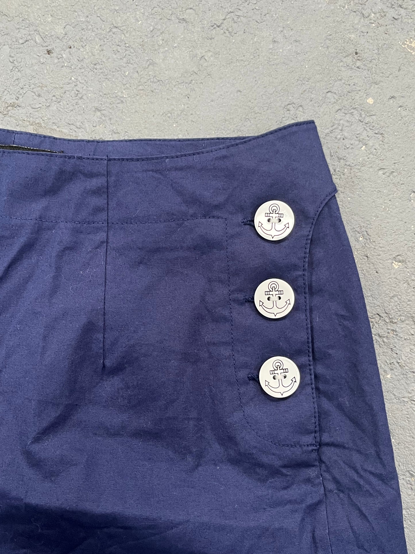 REVIVAL NAUTICAL SHORTS SZ 8