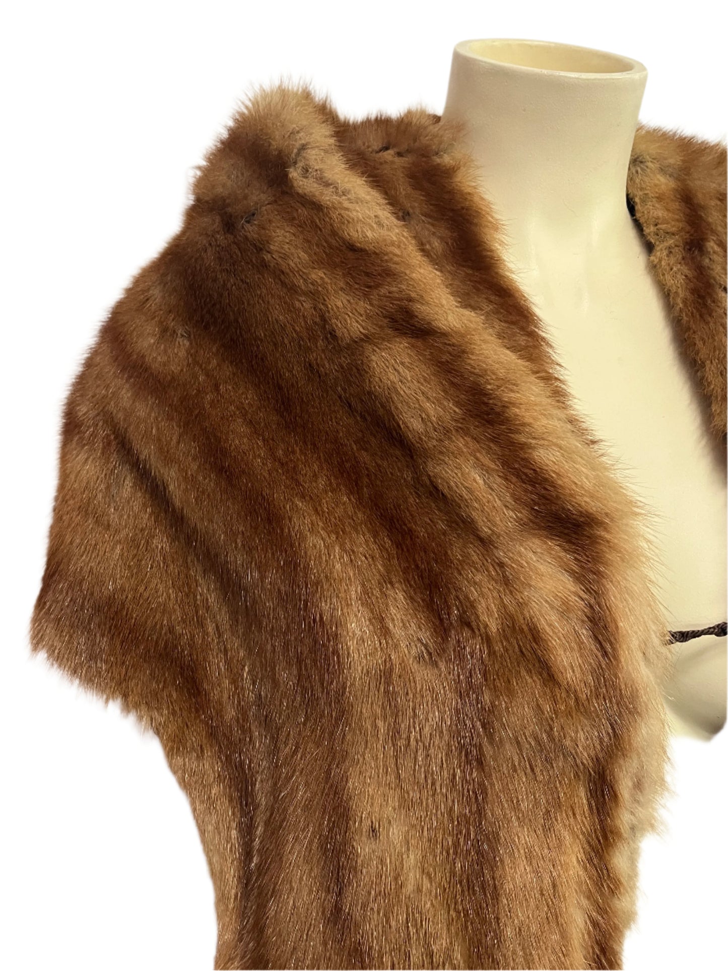 LYNARA FUR STOLE