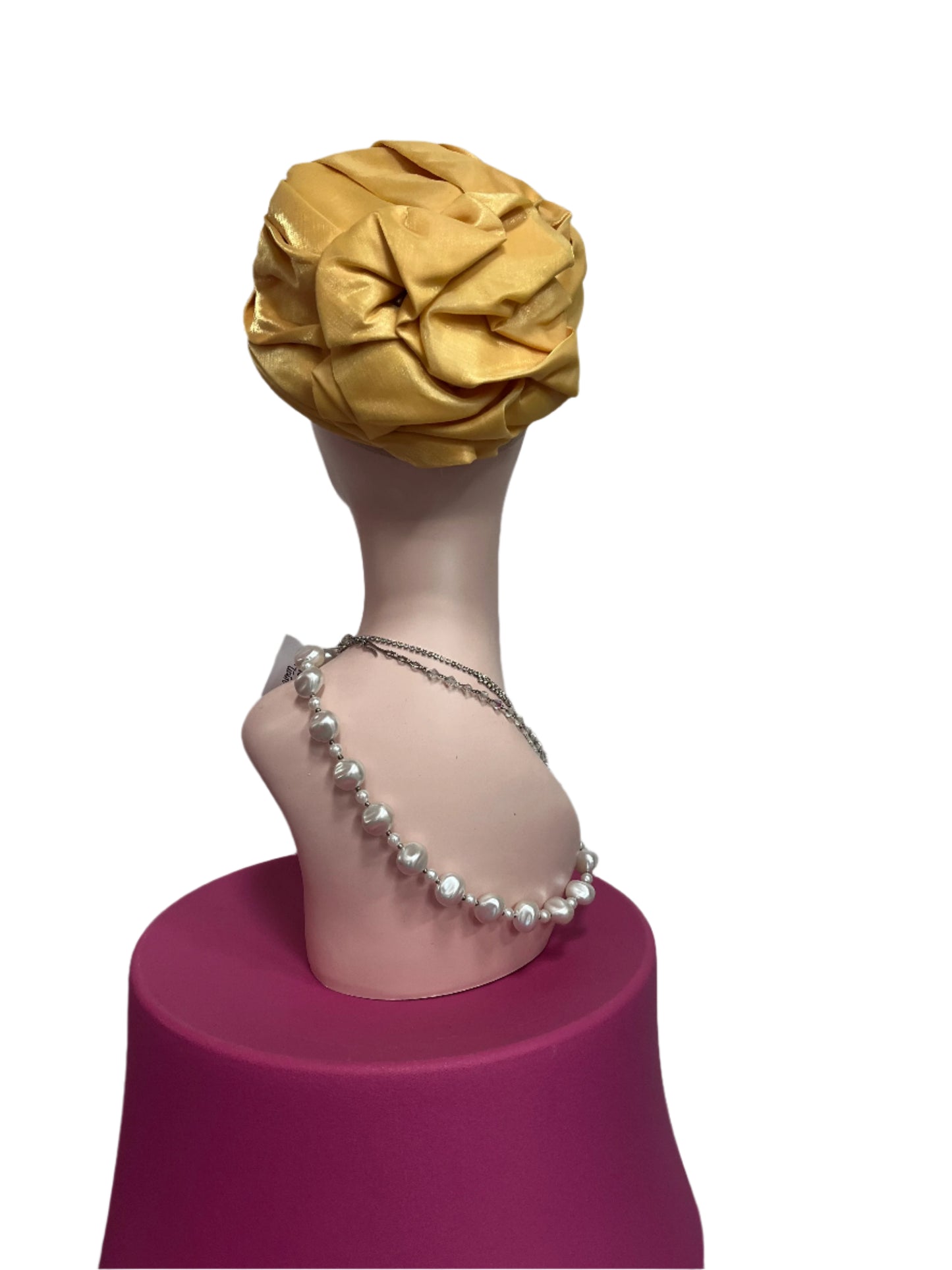 GOLD VINTAGE HAT