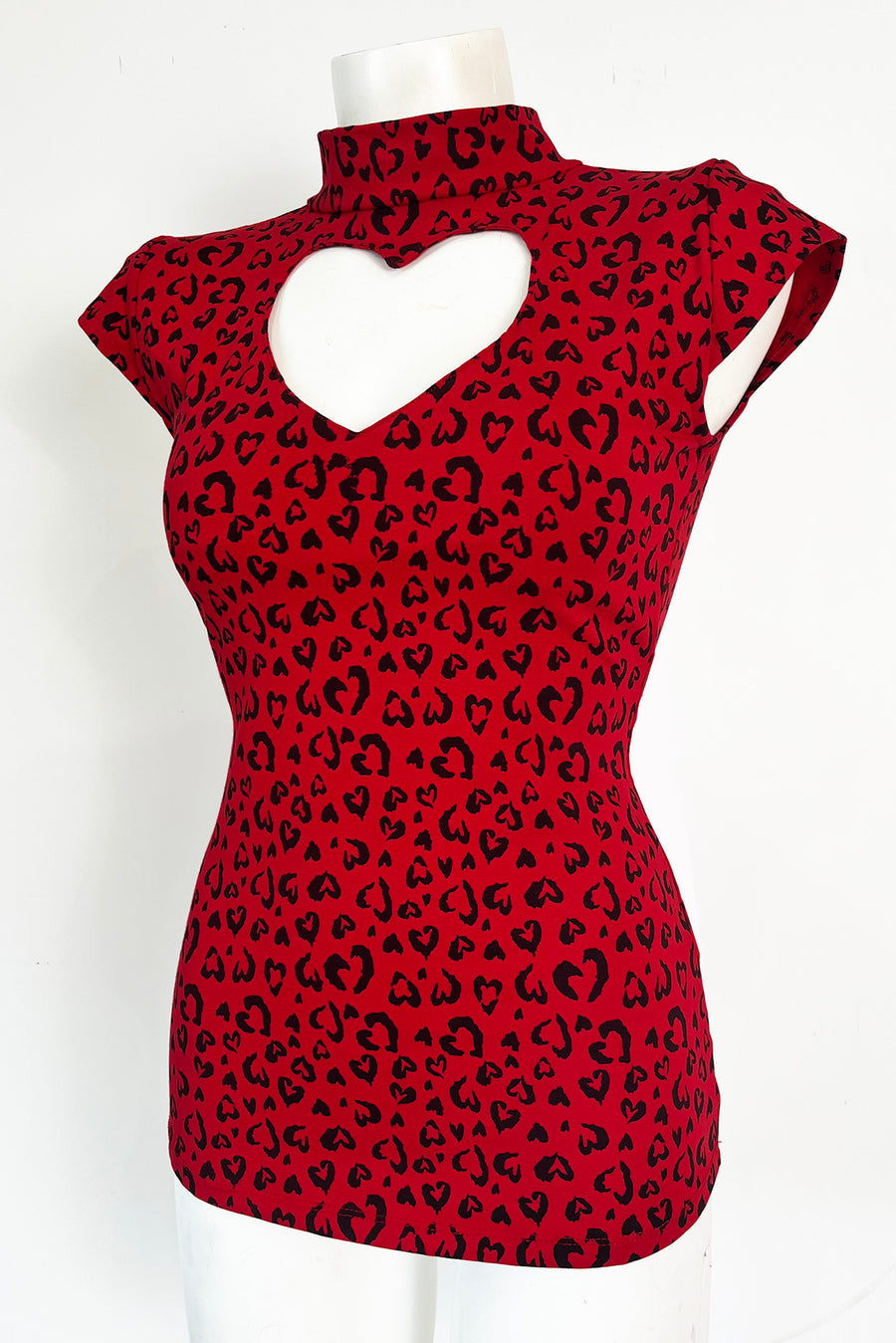 BONSAI KITTEN RED HEART LEOPARD TOP | 16