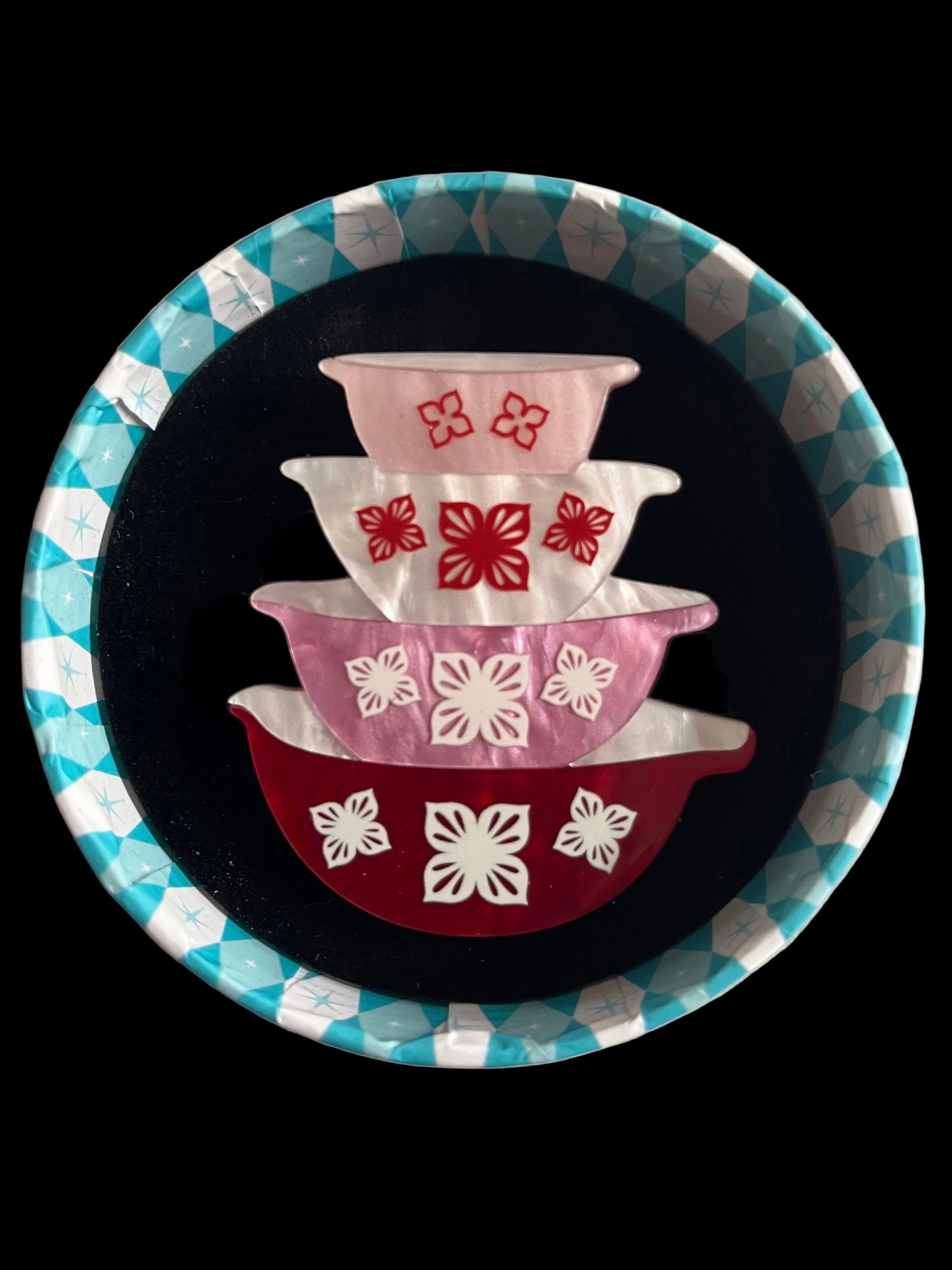 ERSTWILDER - NANNA PRIZED FLOWER BOWLS BROOCH (PINK)