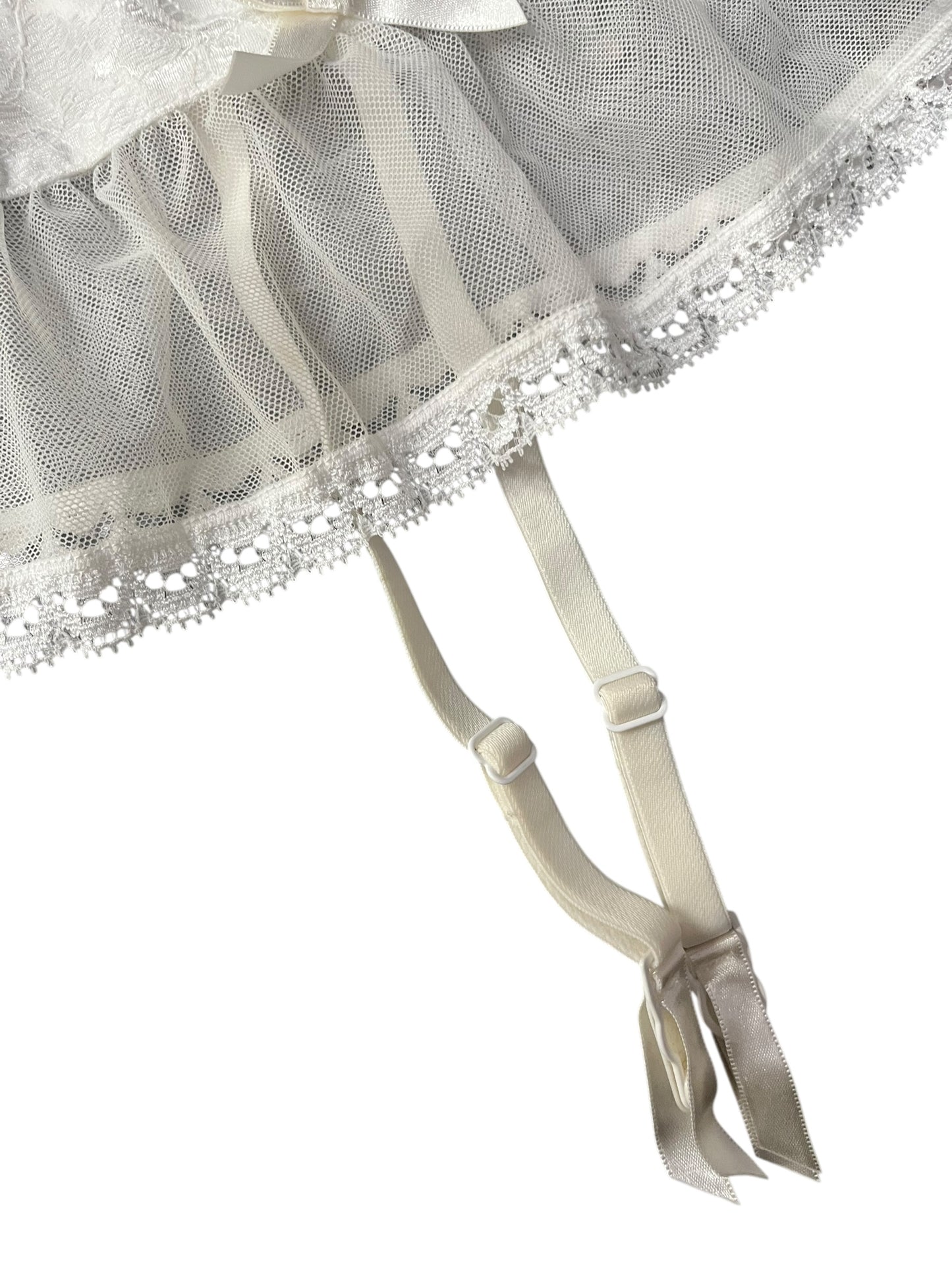 VINTAGE GARTER BELT SZ 14-18