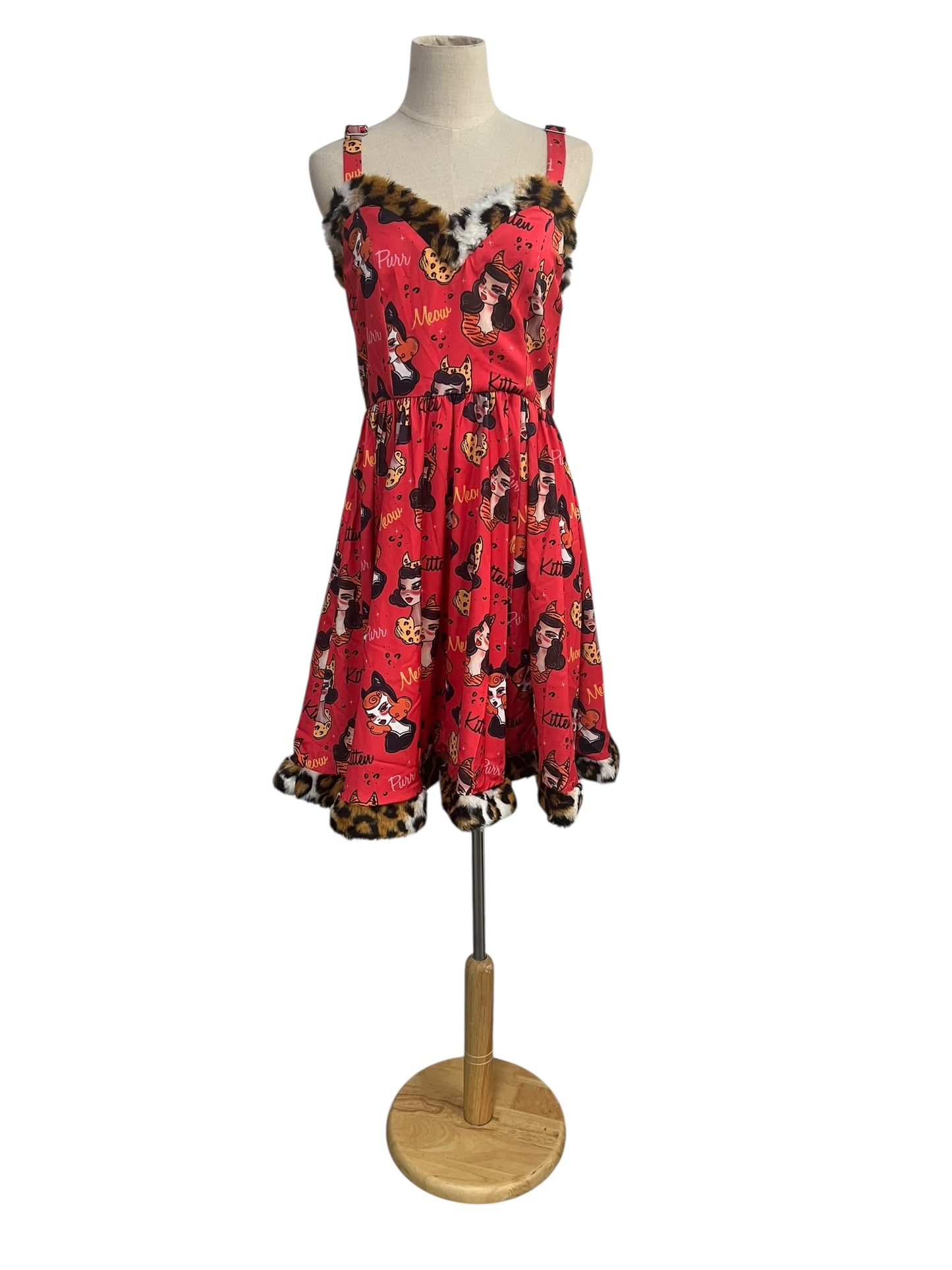 SOURPUSS KITTY DRESS | M10