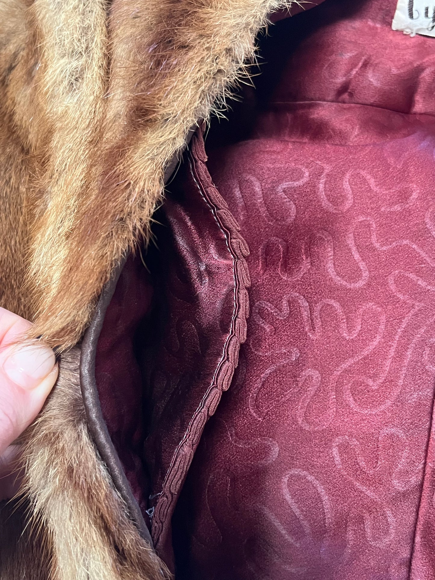 LYNARA FUR STOLE