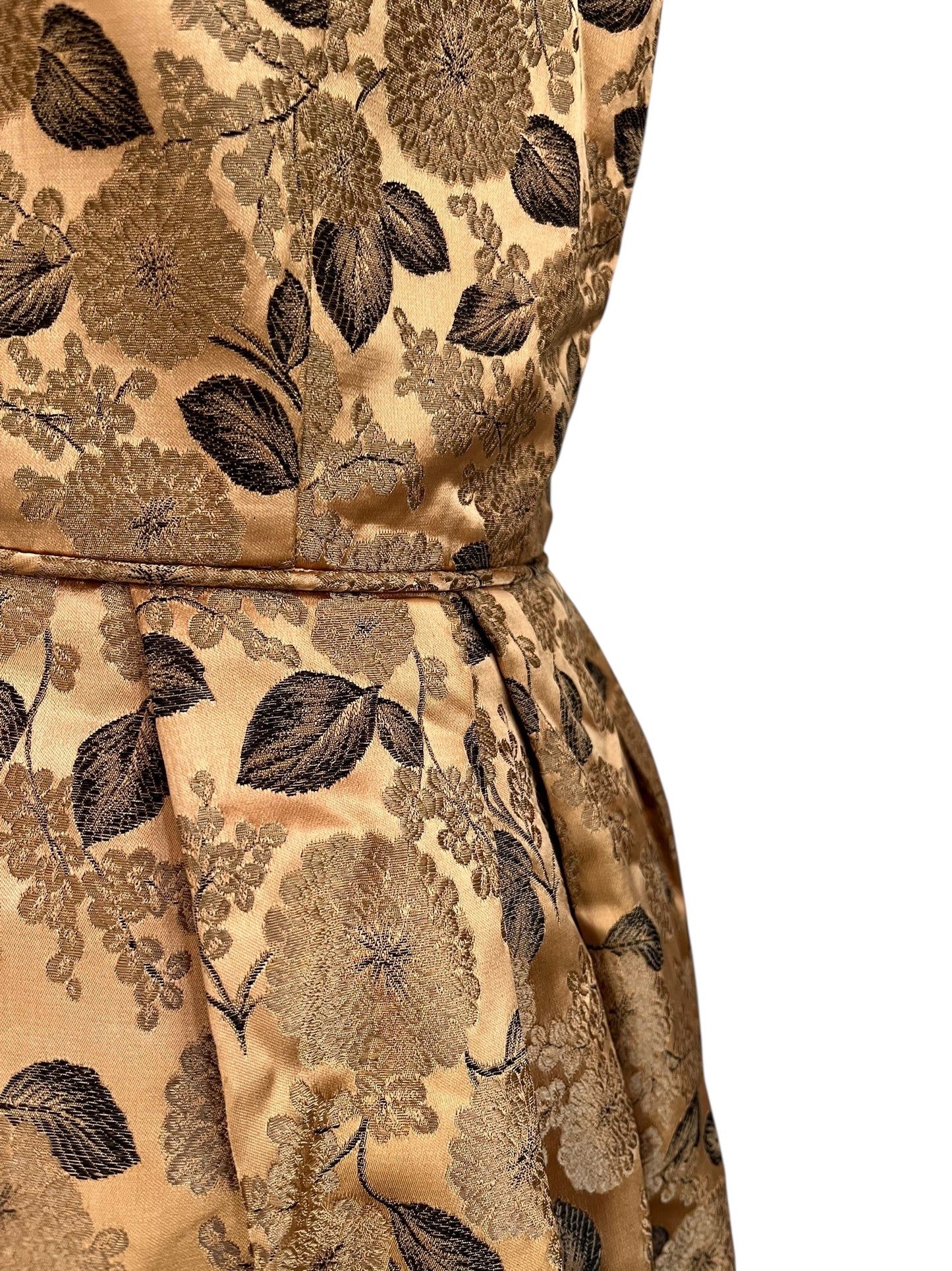 GOLD LEAF PRINT GOWN | 8/10