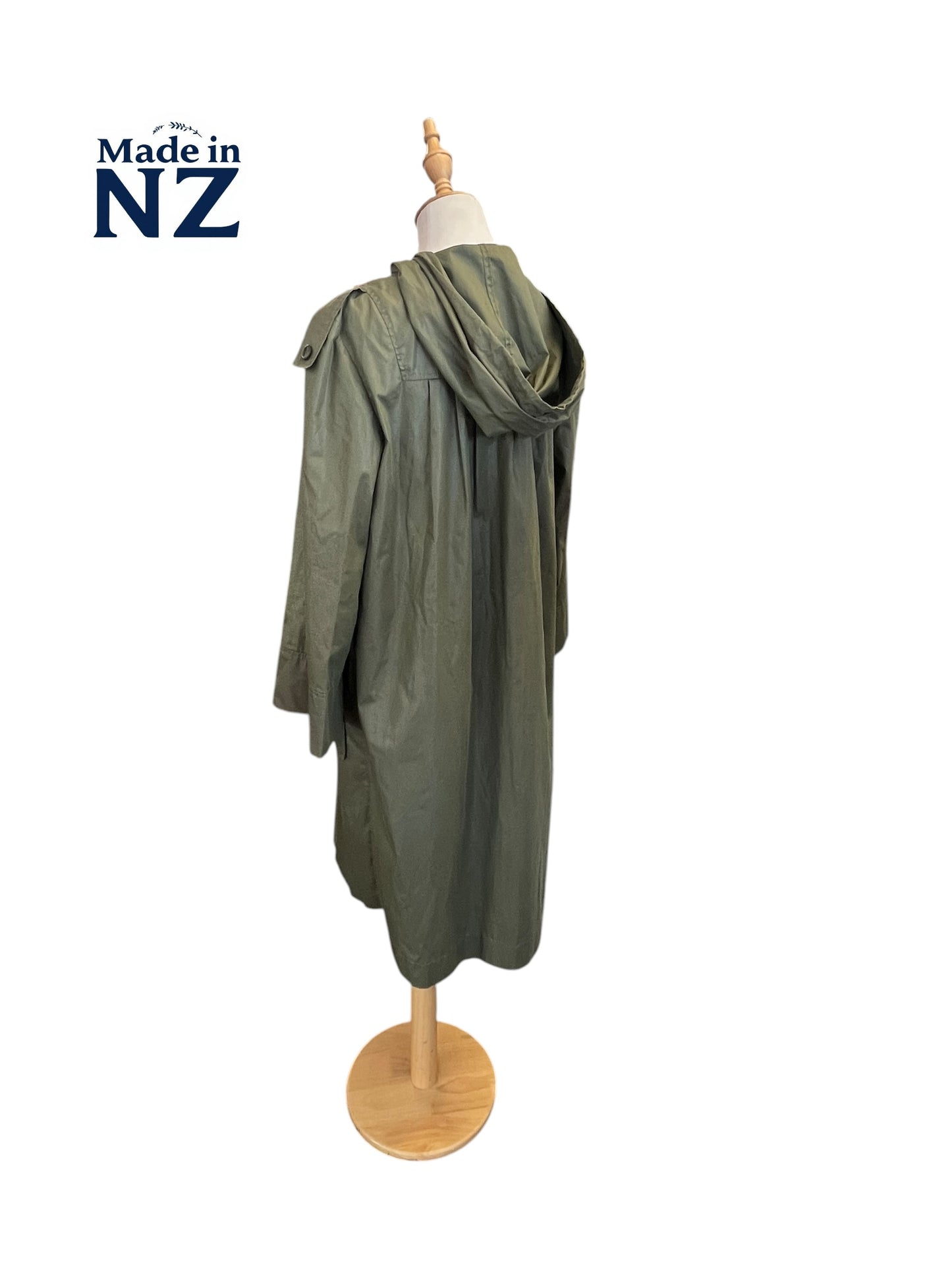 SUSAN DWYER RAIN COAT | 12