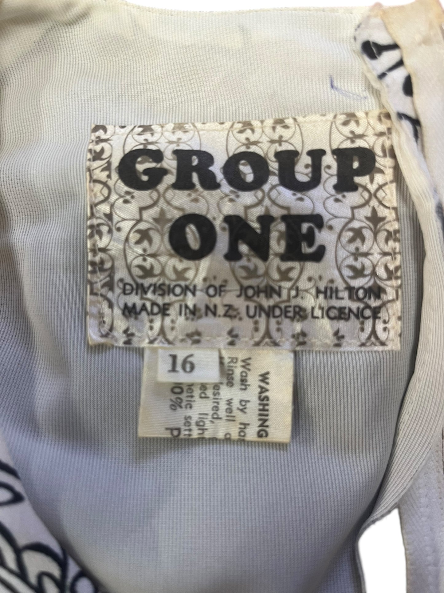 MONOCHROME GROUP ONE 70S DRESS SZ 12