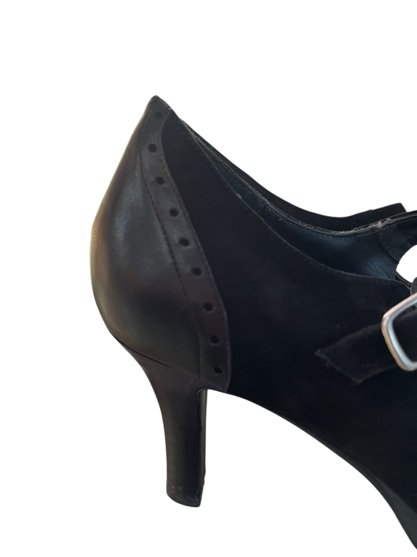 ZEIRA BROGUE HEELS SZ 9.5