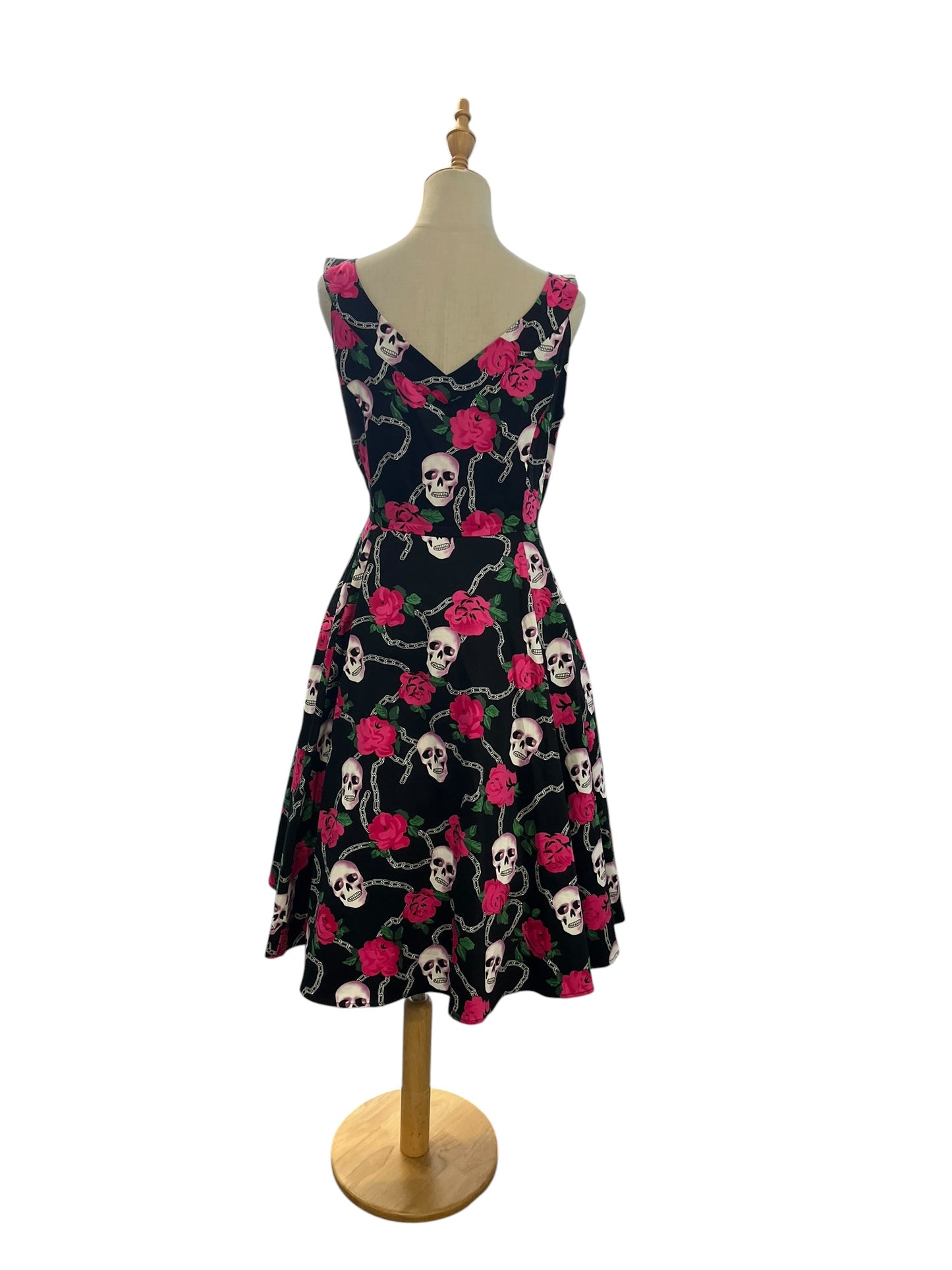HEARTS & ROSE SKULL DRESS | 14