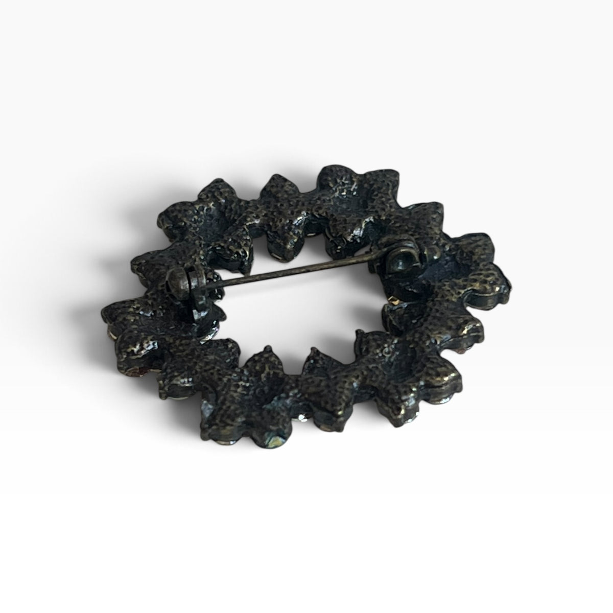 AMBER DIAMANTE BROOCH