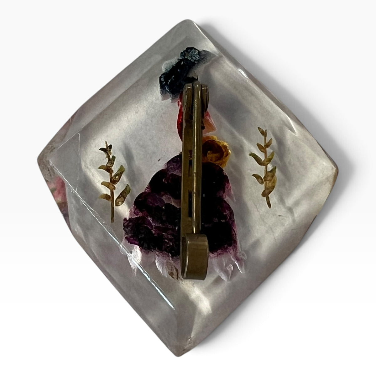 50s PURPLE LADY LUCITE BROOCH