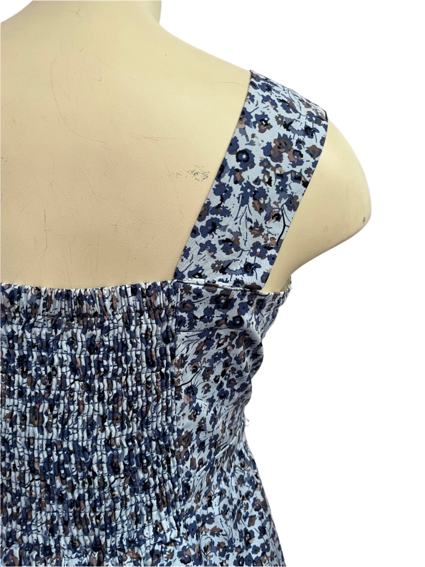 CITY CHIC BLUE FLORAL DRESS SZ S/16