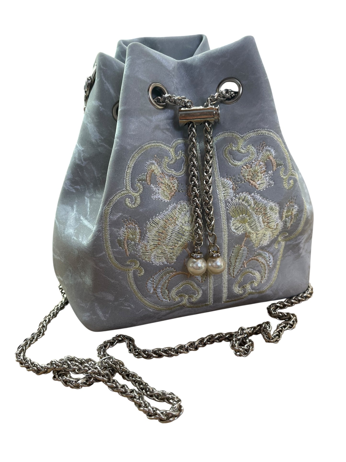 GORGEOUS PEARL EVENT BAG