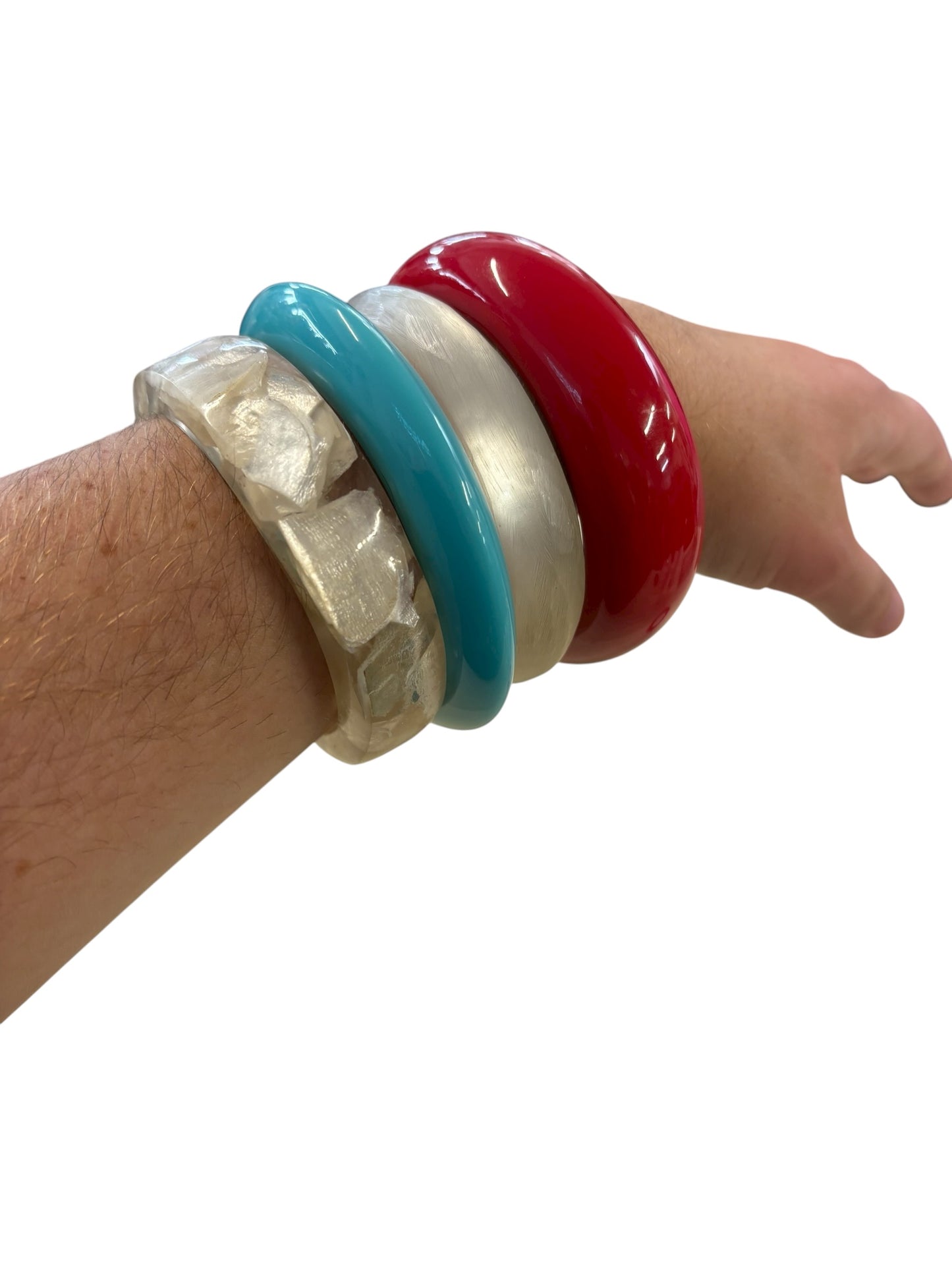 PEARLESCENT TRANSLUCENT BANGLE