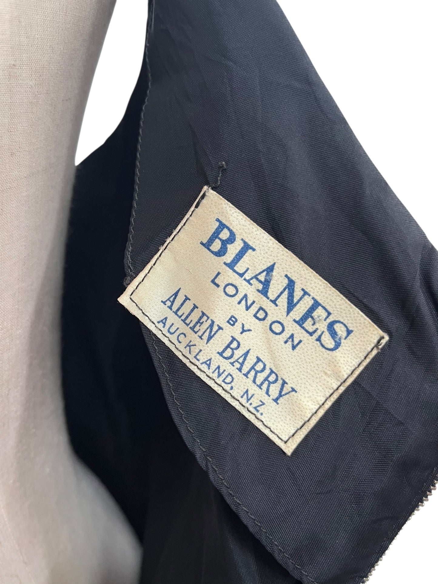 BLANES BLACK VELVET DRESS | 14