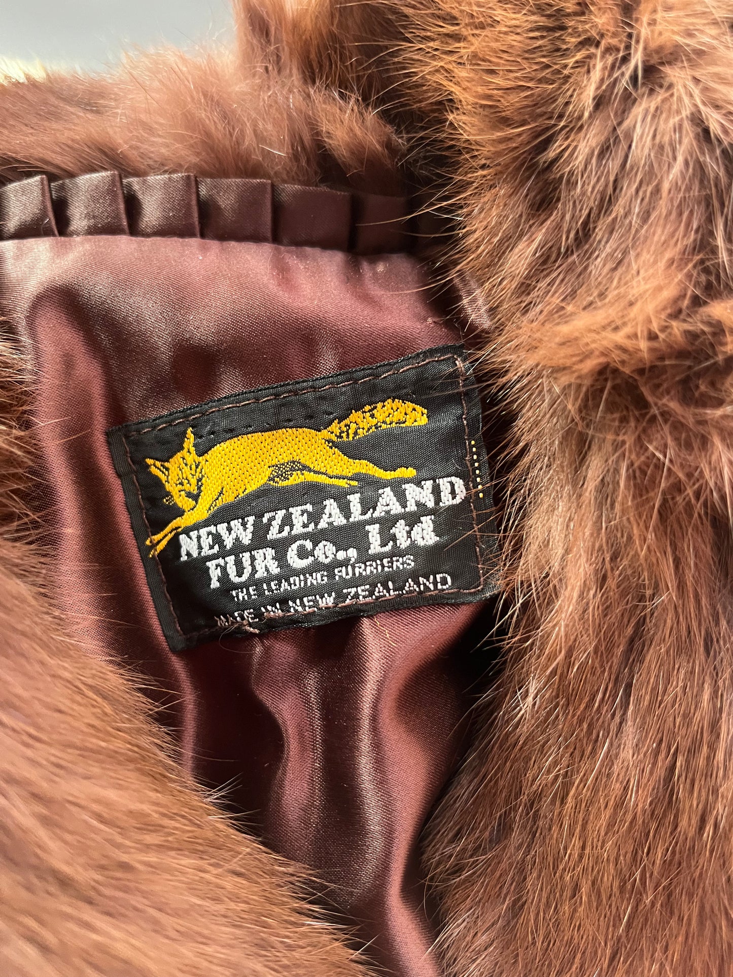 NZ FUR COMPANY FOX JACKET | 16/18