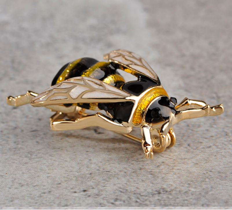 CUTE AS CAN BEE BROOCH