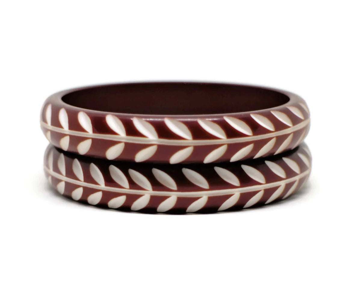 MIDI LEAF CARVED BANGLE