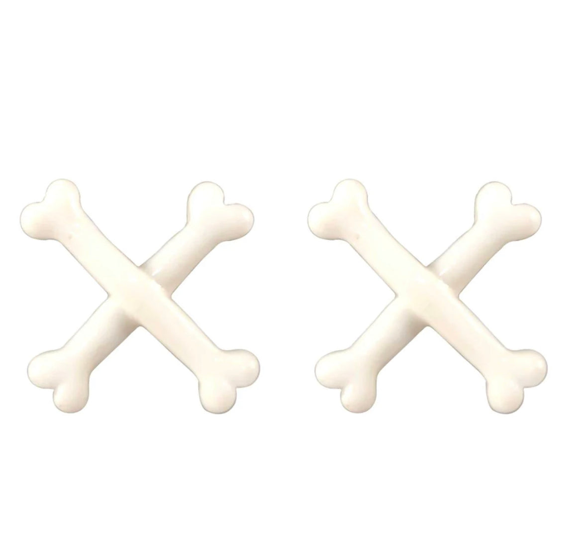WHITE BONE STUDS