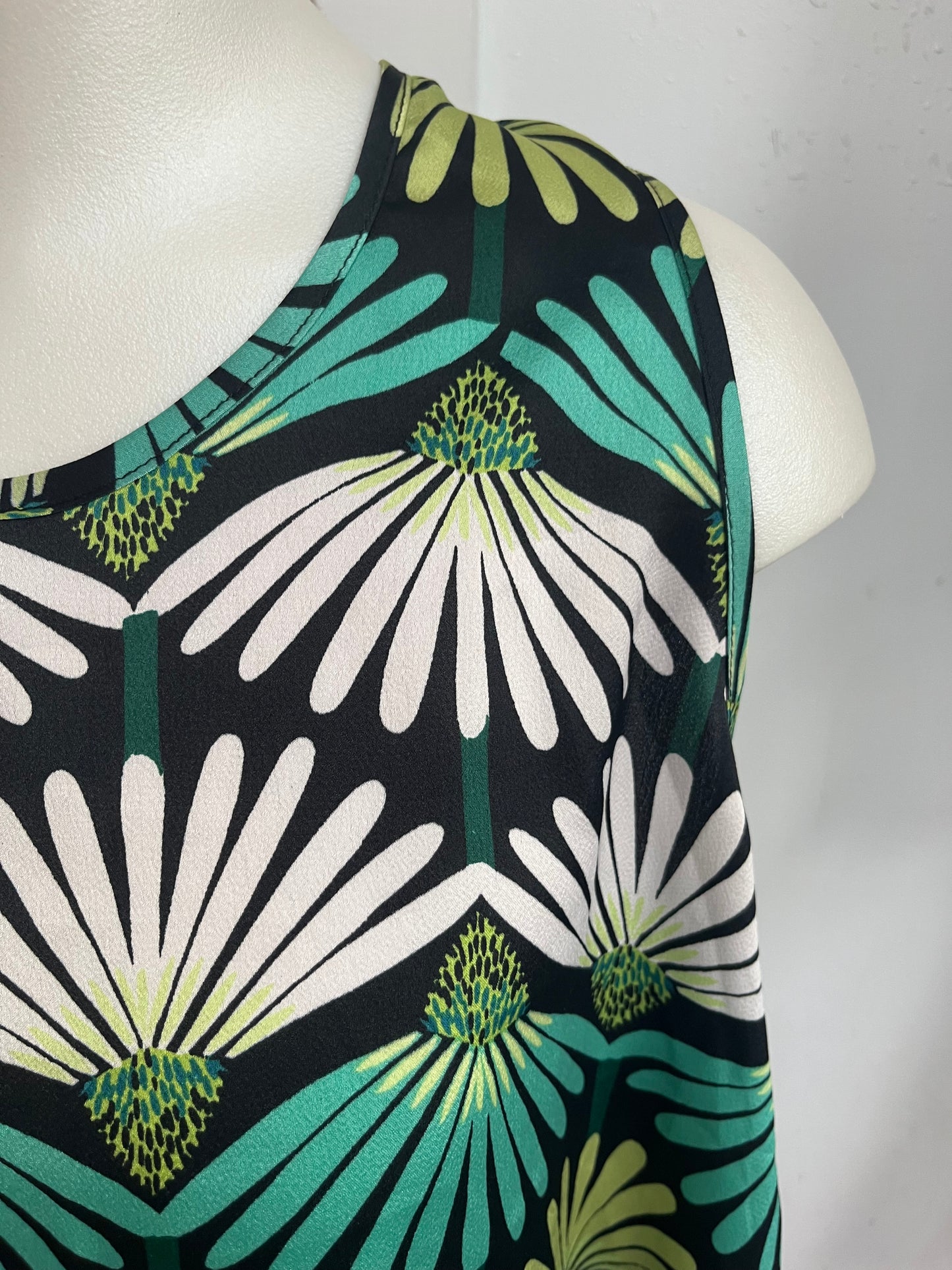 MOLLY BRACKEN DAISY TOP SZ L/14