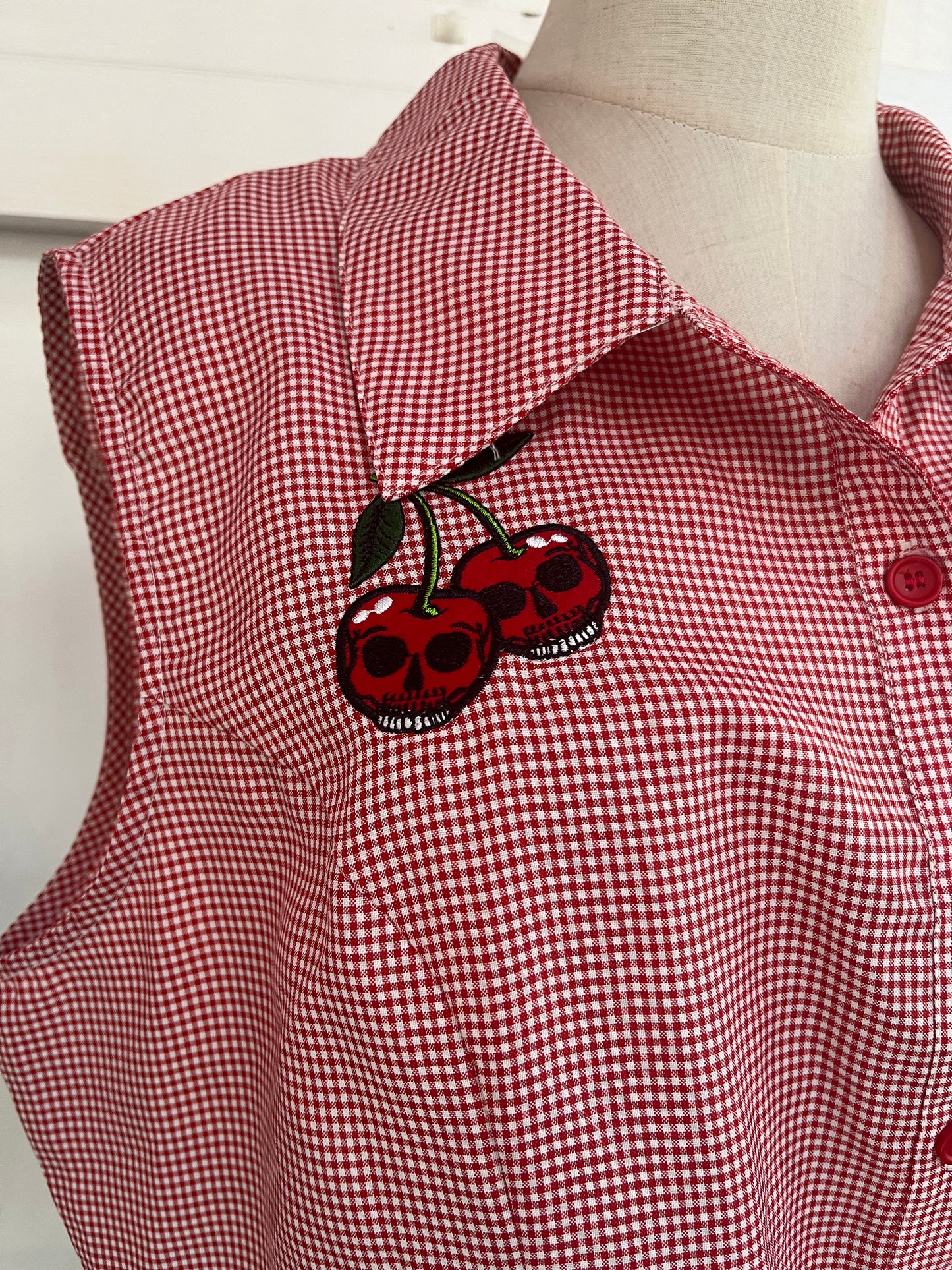 BANNED GINGHAM CHERRY TOP | 2XL