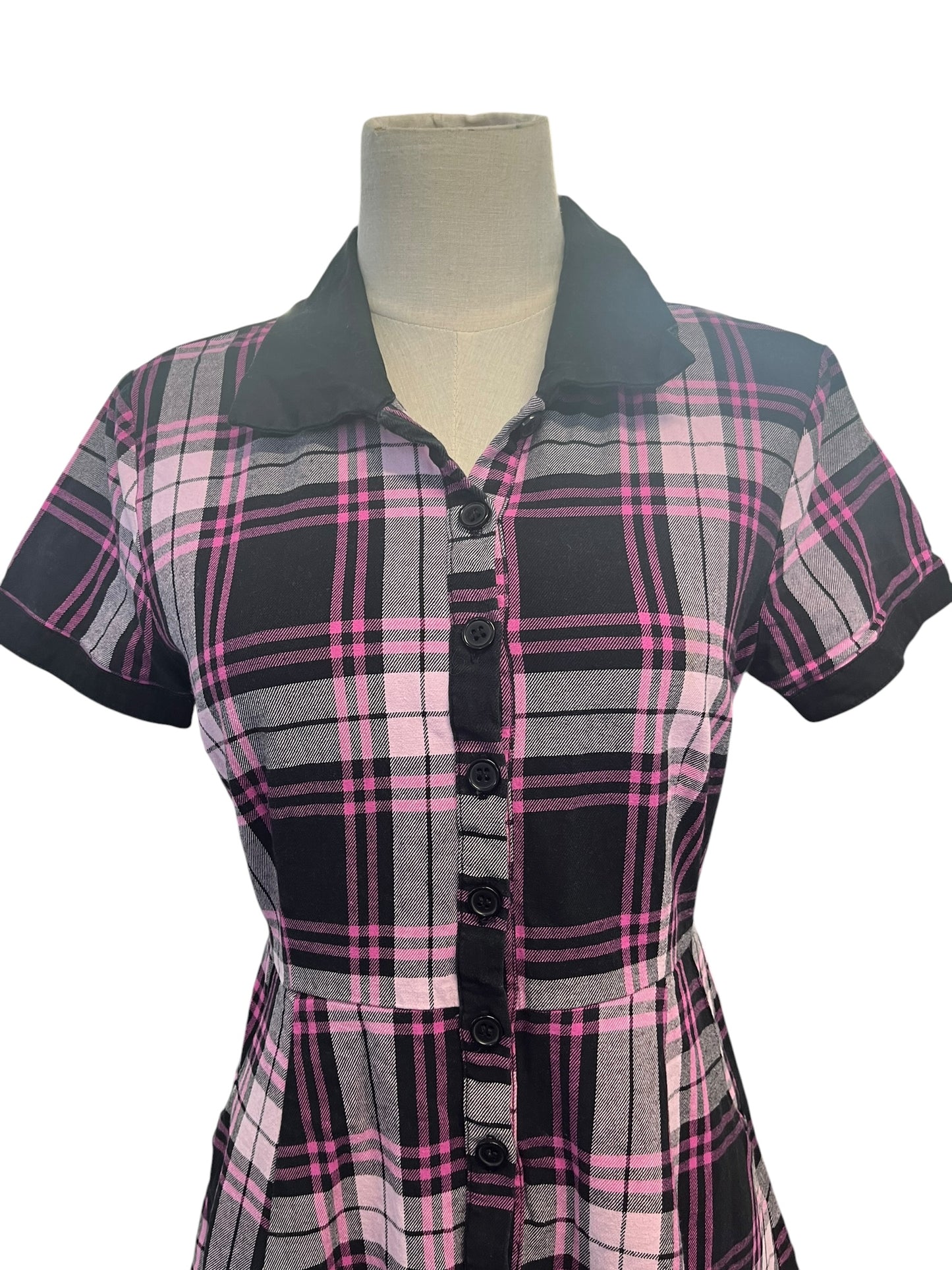 BLACK FRIDAY PINK TARTAN DRESS | 8