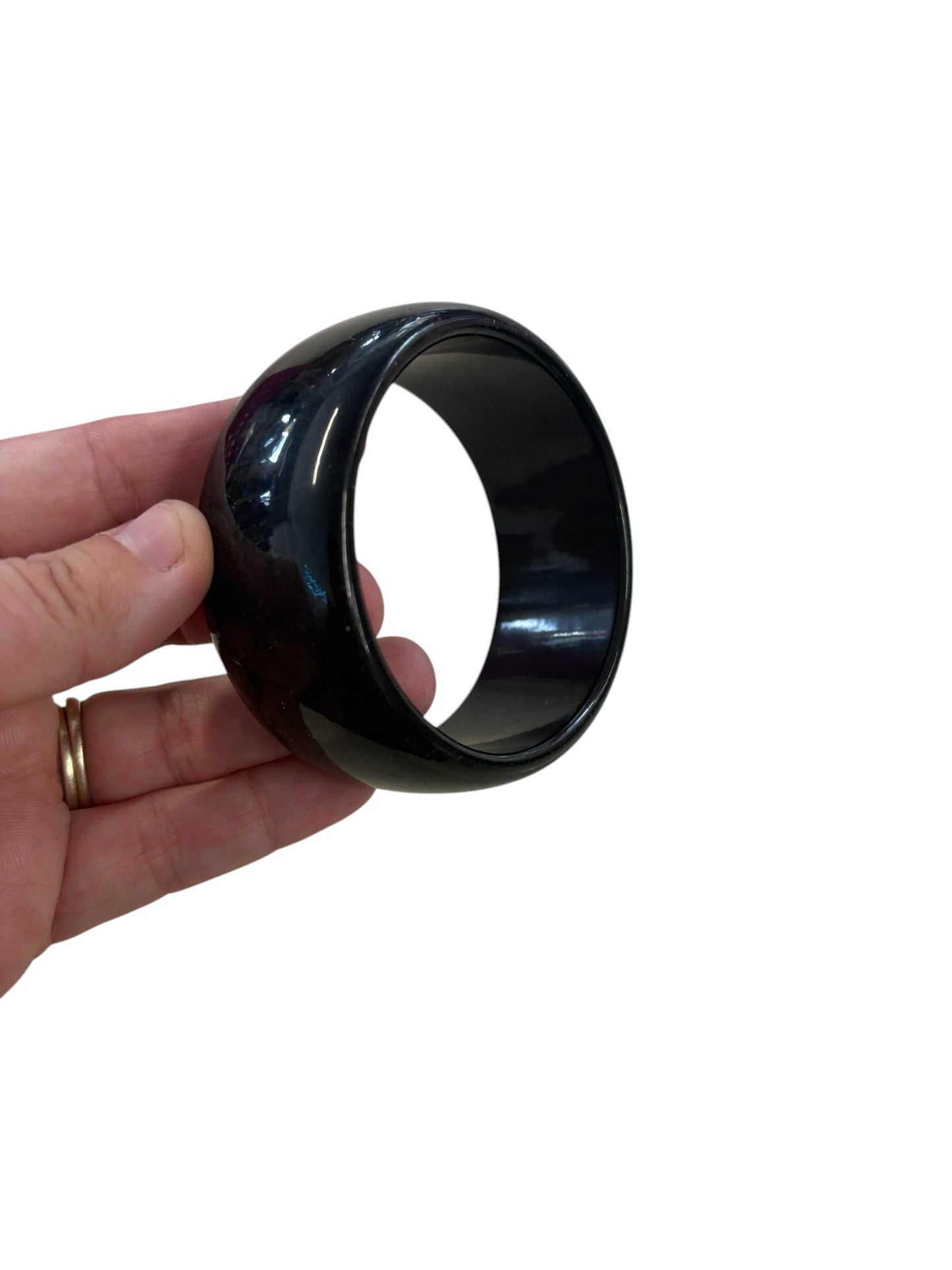 BLACK WIDE BANGLE