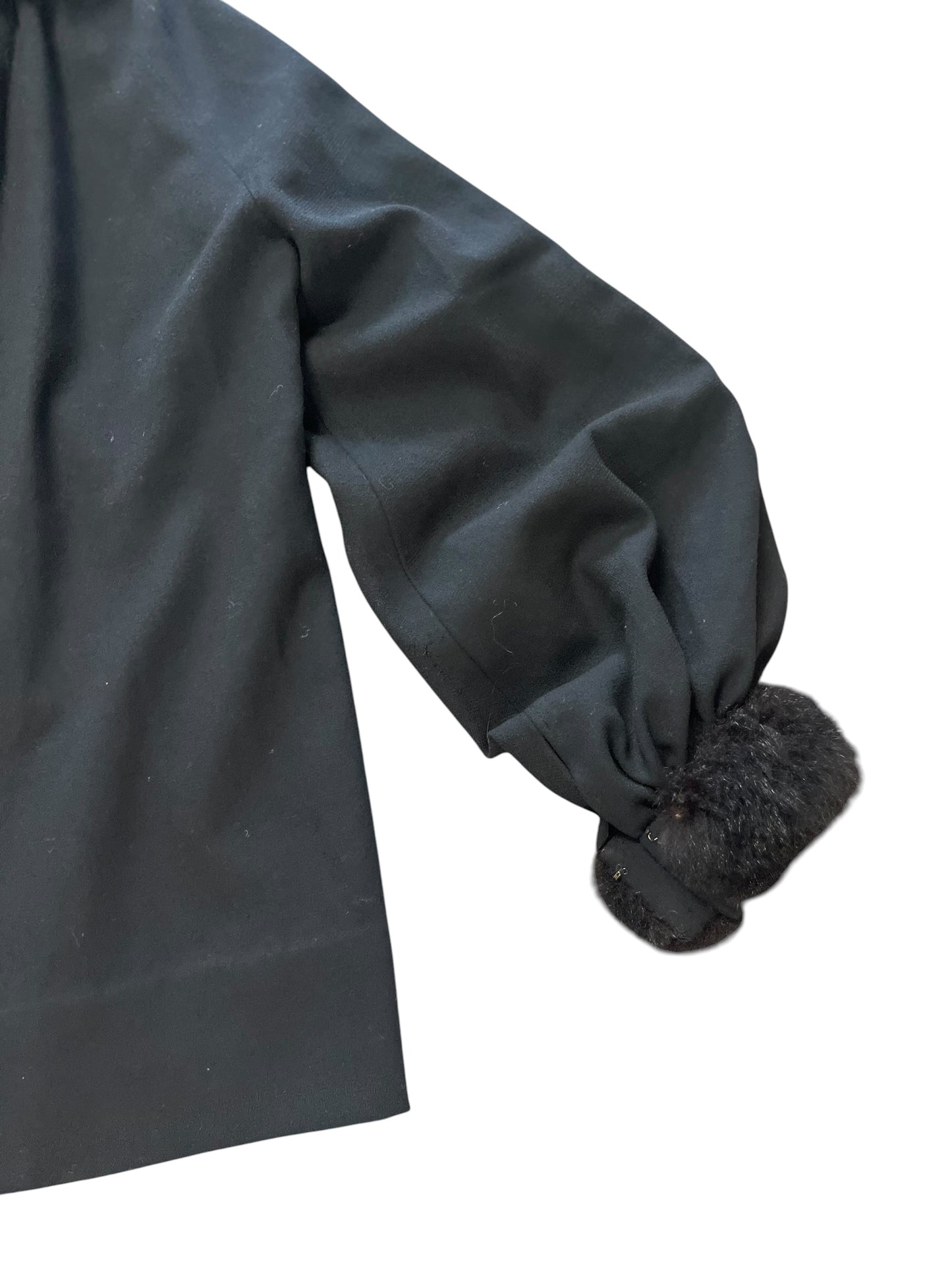 CARL LAWERANCE CAPE JACKET | 8-10
