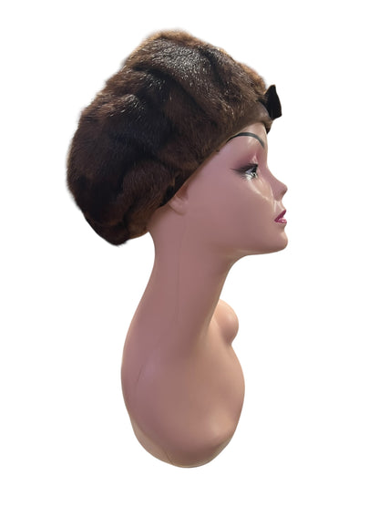 SMALL BOW FUR HAT