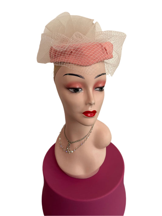 PINK ELWYN V HAT