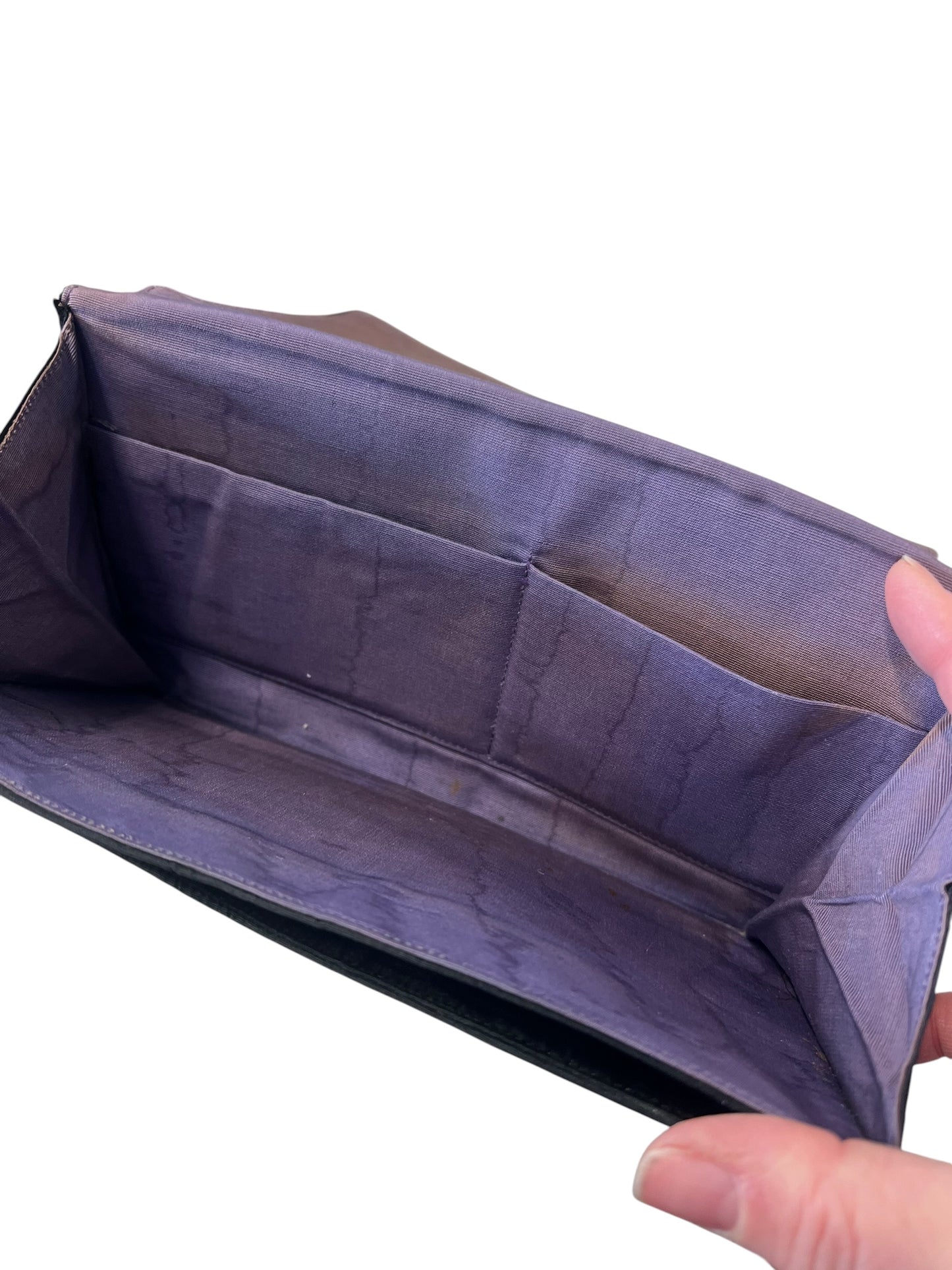 BLACK MOTHER OF PEARL CLUTCH