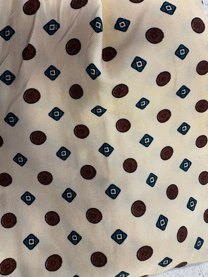CREAM GEOMETRIC PRINT CRAVAT