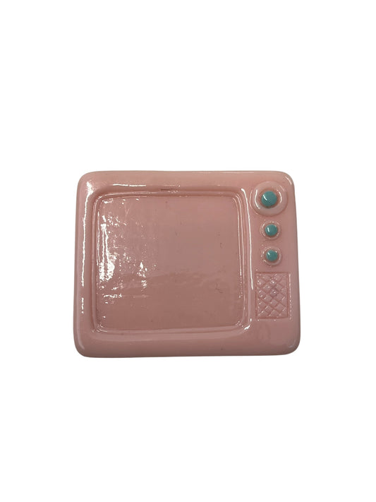 YANKEE SWEETHEART PINK TV BROOCH