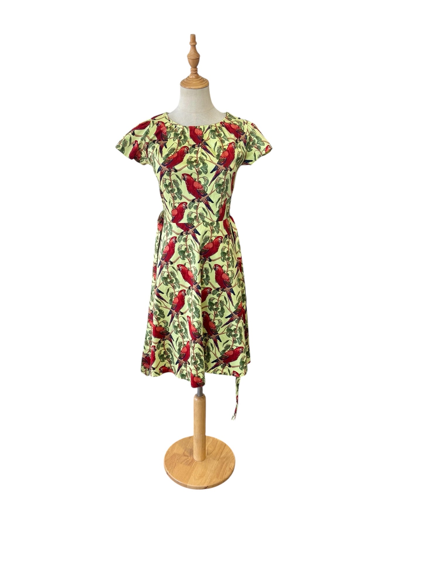 LADY VINTAGE PARROT DRESS | 8
