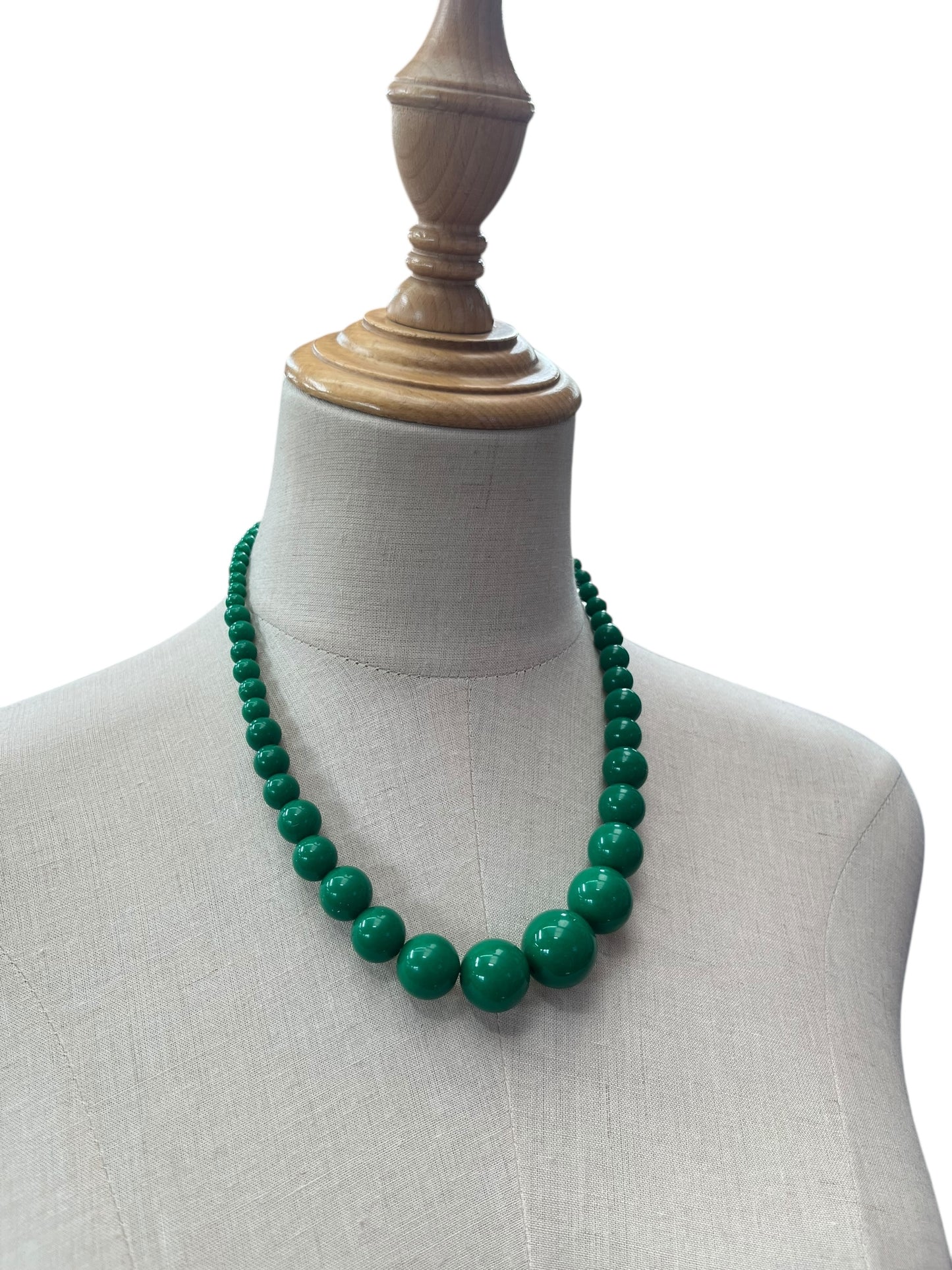 LARGE BUBBLEGUM BEADS