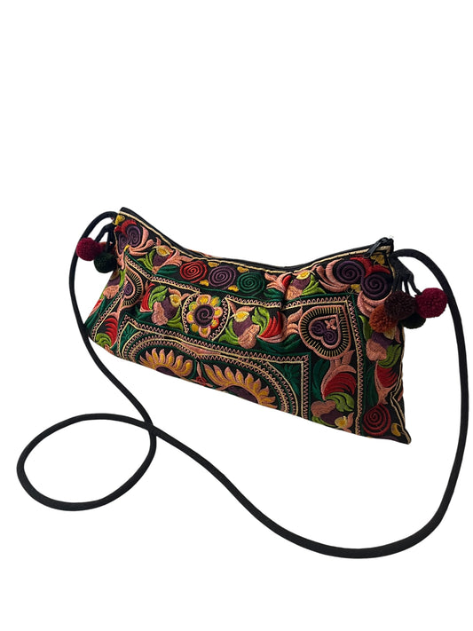 EMBROIDERED POM POM BAG