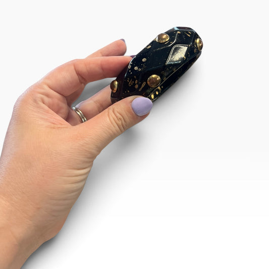 GOLD FLECK BLACK BANGLE