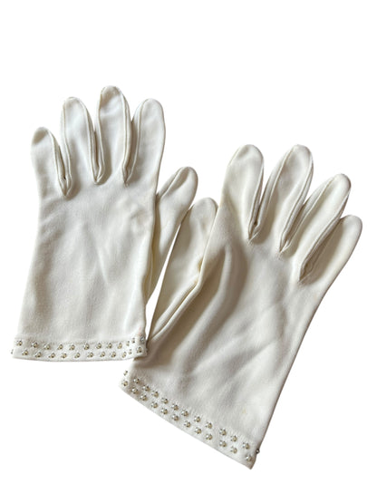 CREAM & PEARL GLOVES