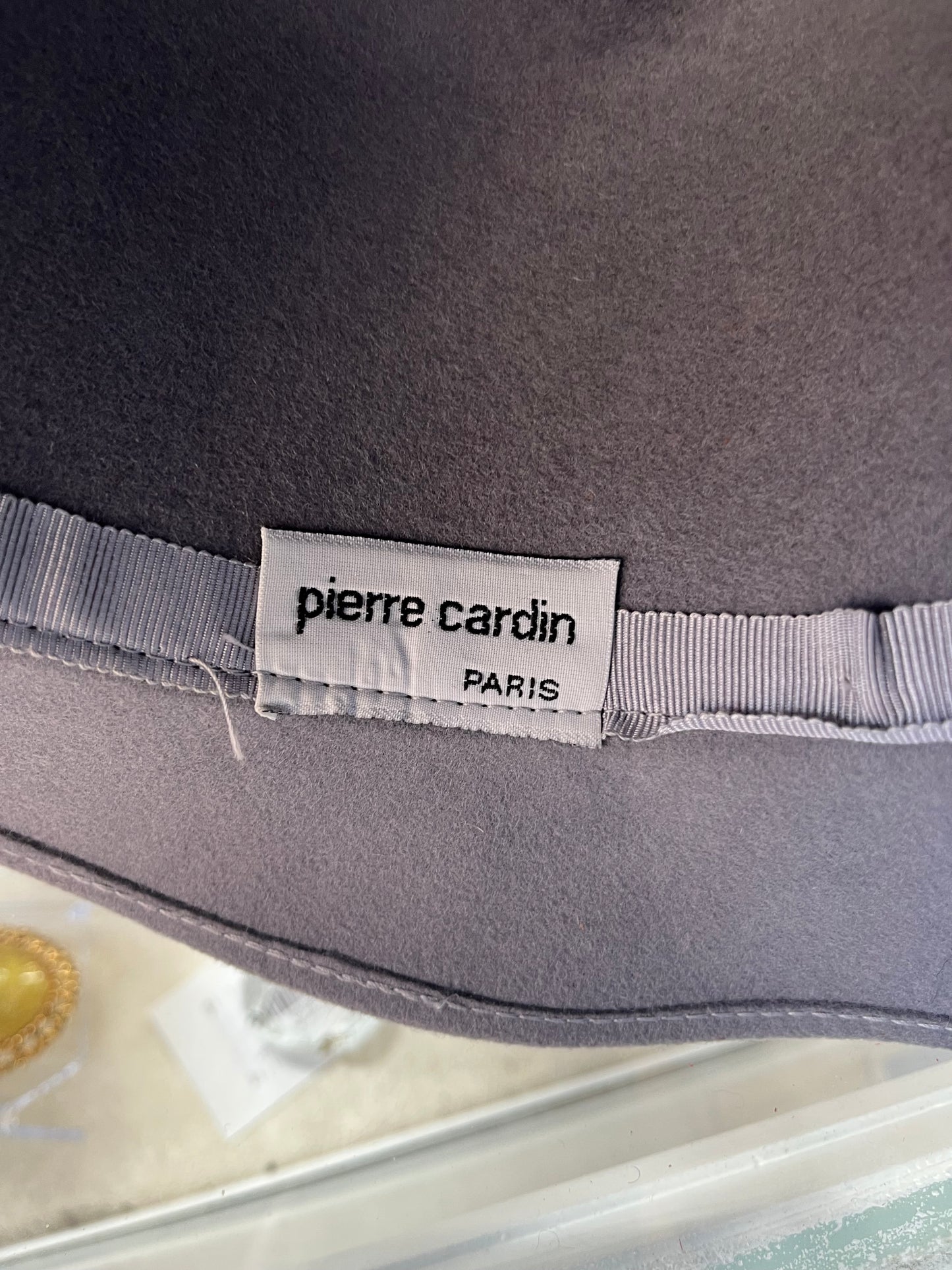 PIERRE CARDIN DOESKIN HAT
