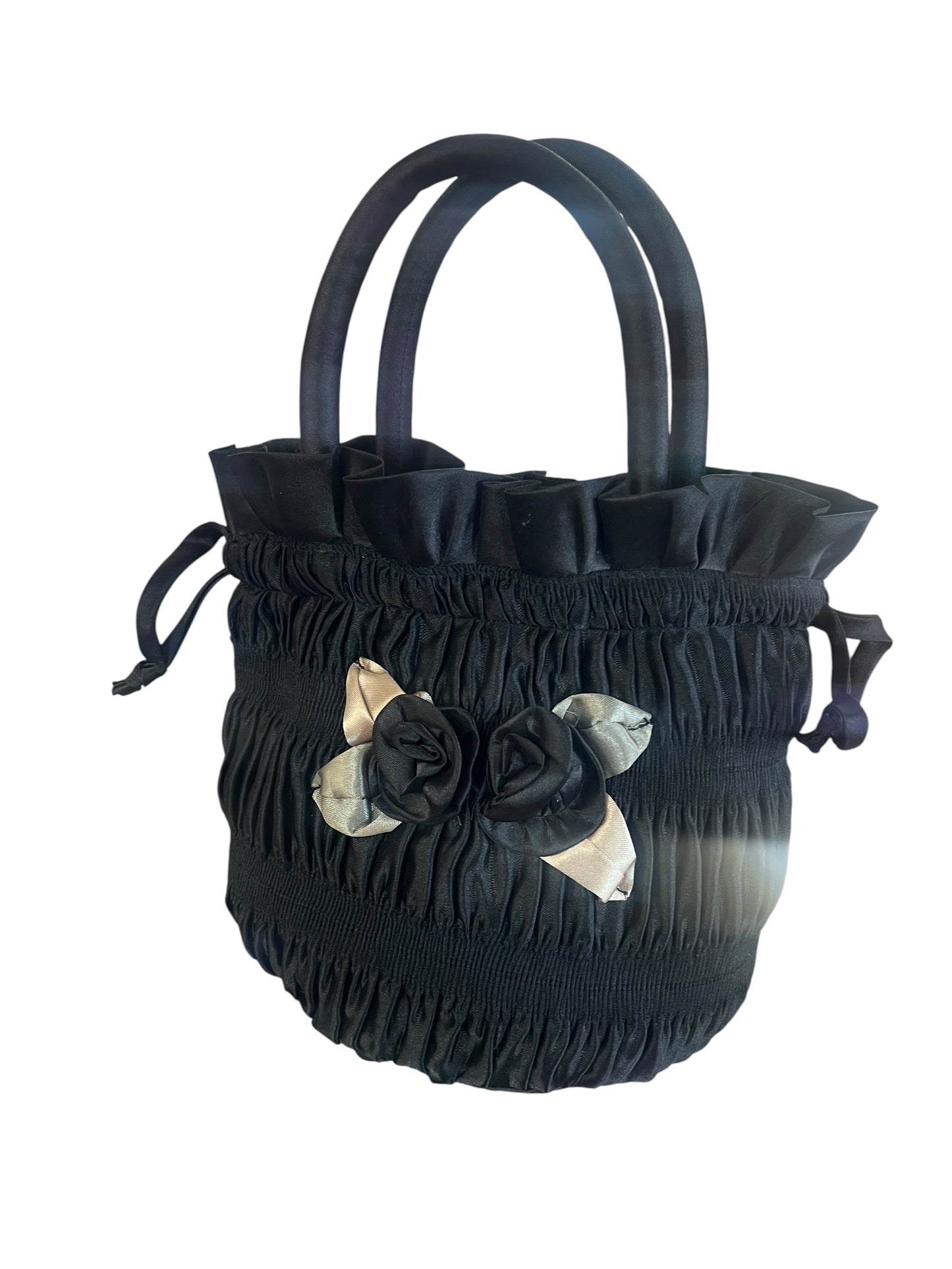 BLACK ROSE RUFFLE BAG