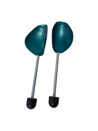 GREEN SHOE DOCTOR SHOE TREES