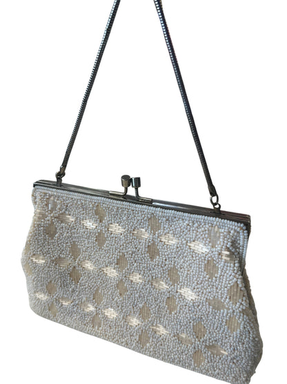 WHITE SEED BEAD BAG
