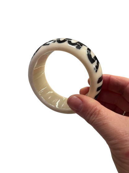 TRELISE COOPER WHITE BANGLE 6.5
