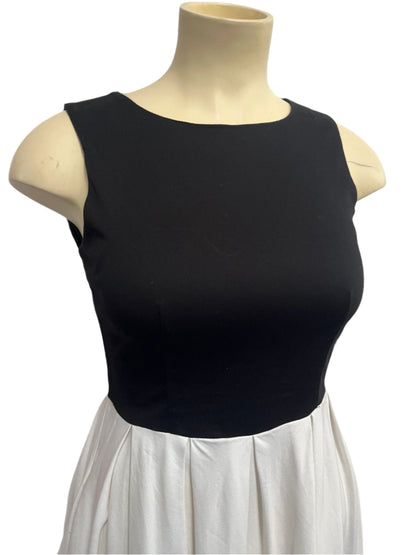 DOLLY & DOTTY BW ROSE DRESS SZ 14