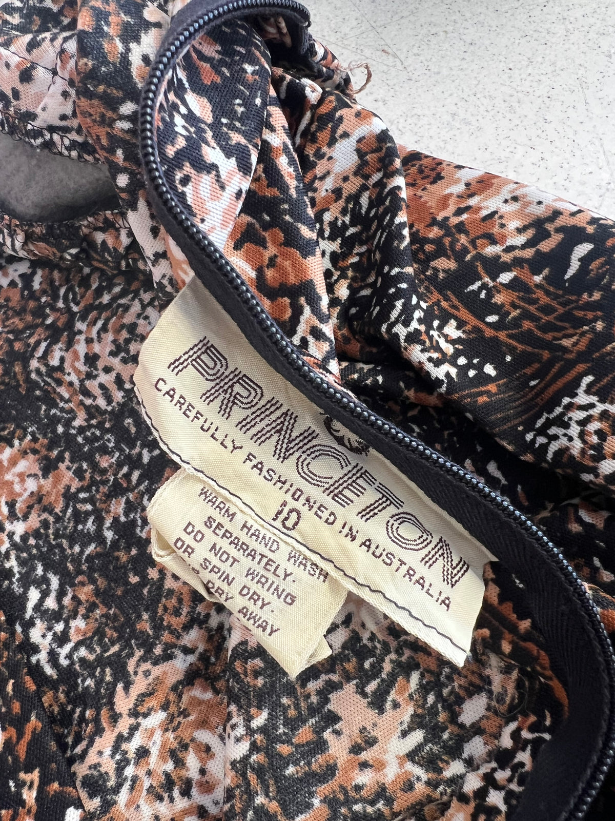 PRINCETON BROWN PATTERN DRESS | 10