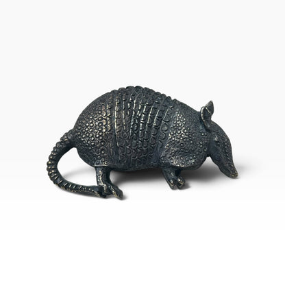 ARMADILLO BROOCH