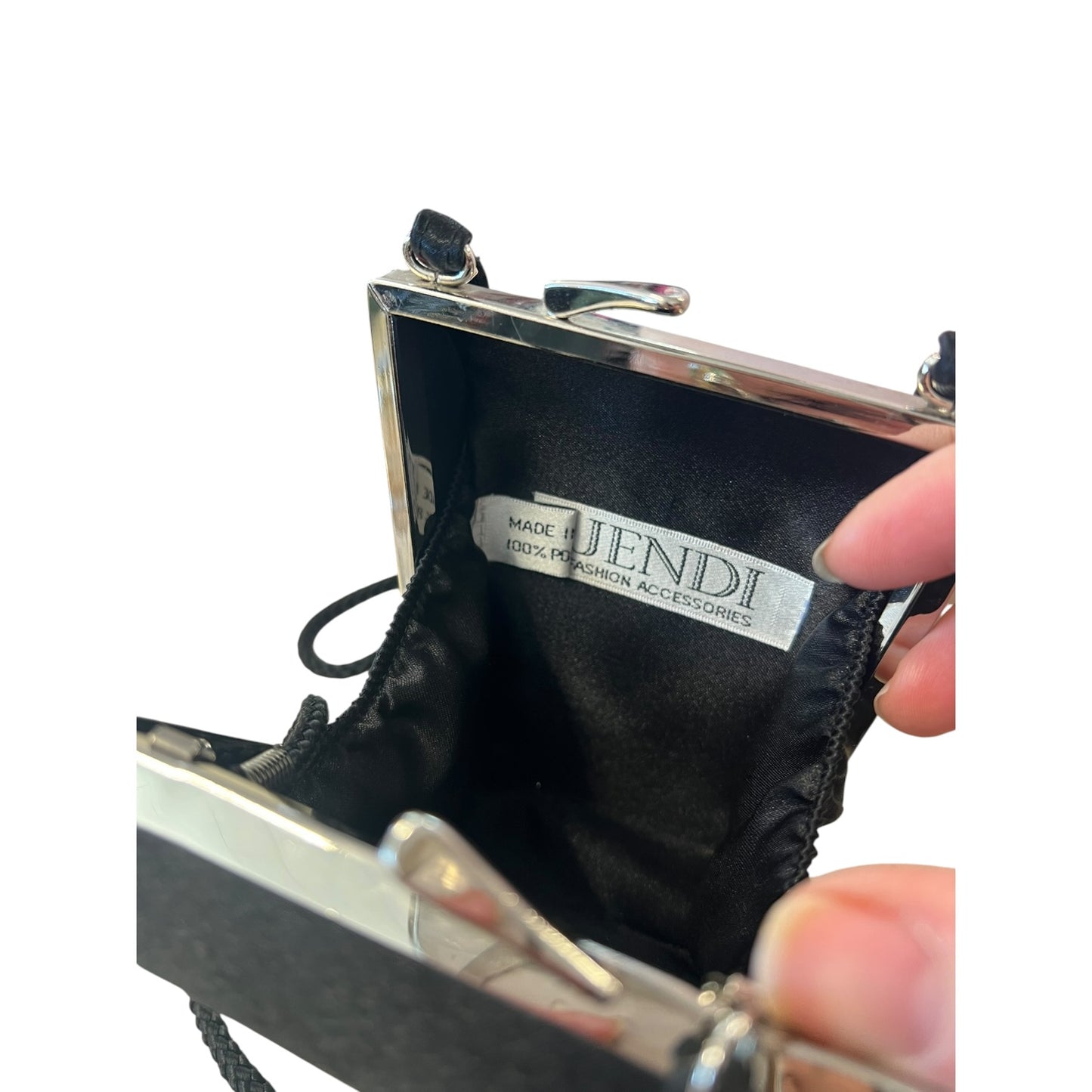 JENDI BLACK EVENING WRISTLIST