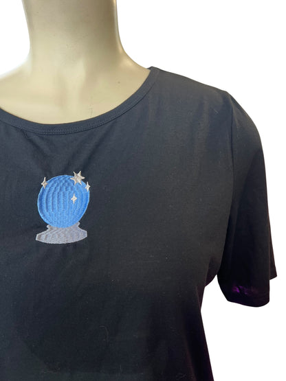 BLACK FRIDAY CRYSTAL BALL TEE | 20